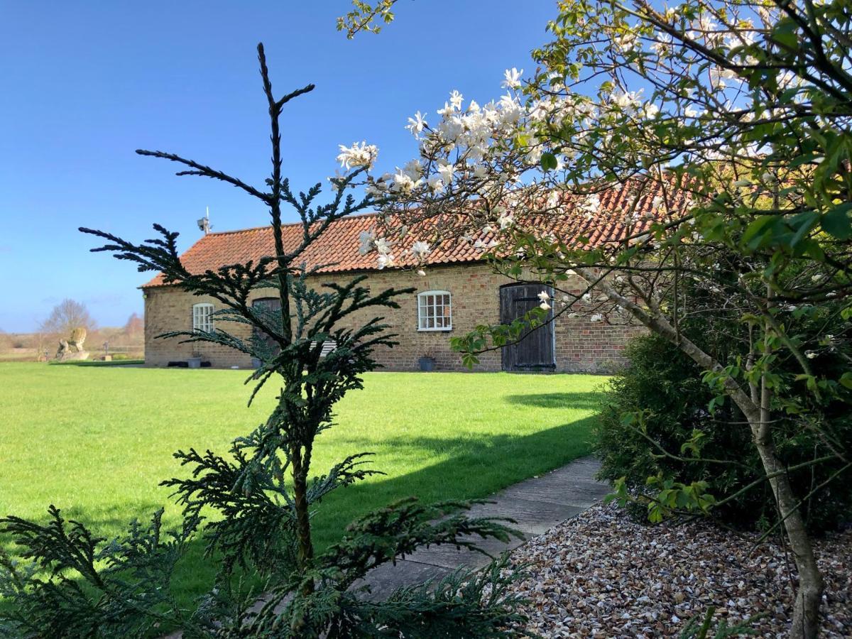 Charming Hen Cottage Countryside Retreat Lincoln Newball Exteriör bild